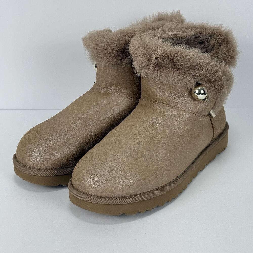 UGG Classic Fluff Pin Mini Antique Pearl Leather Women’s Boots US 11